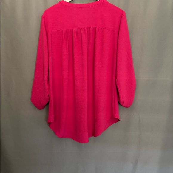 NWT Pink Women's Top by Fred David long sleeve - Picture 4 of 6